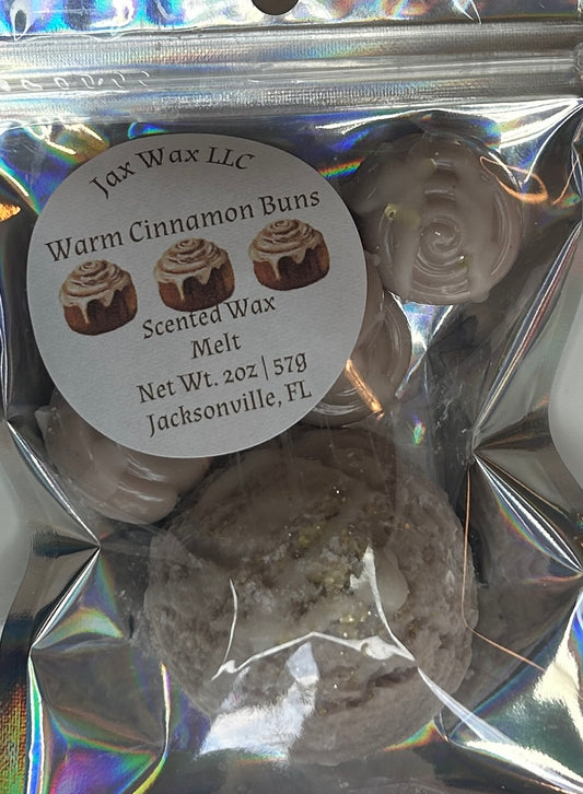 Warm Cinnamon Buns Ice Cream & Buns